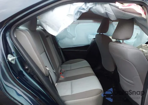 2017 Toyota Corolla Le z USA, uszkodzony, nr VIN 2T1BURHE8HC869691